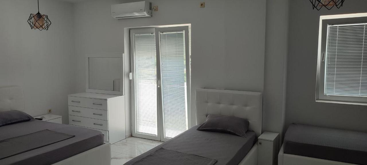 Golem Apartment Exterior foto