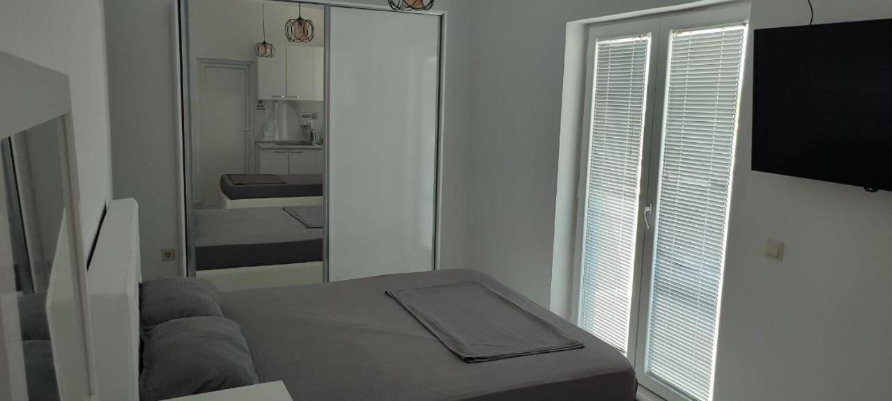 Golem Apartment Exterior foto
